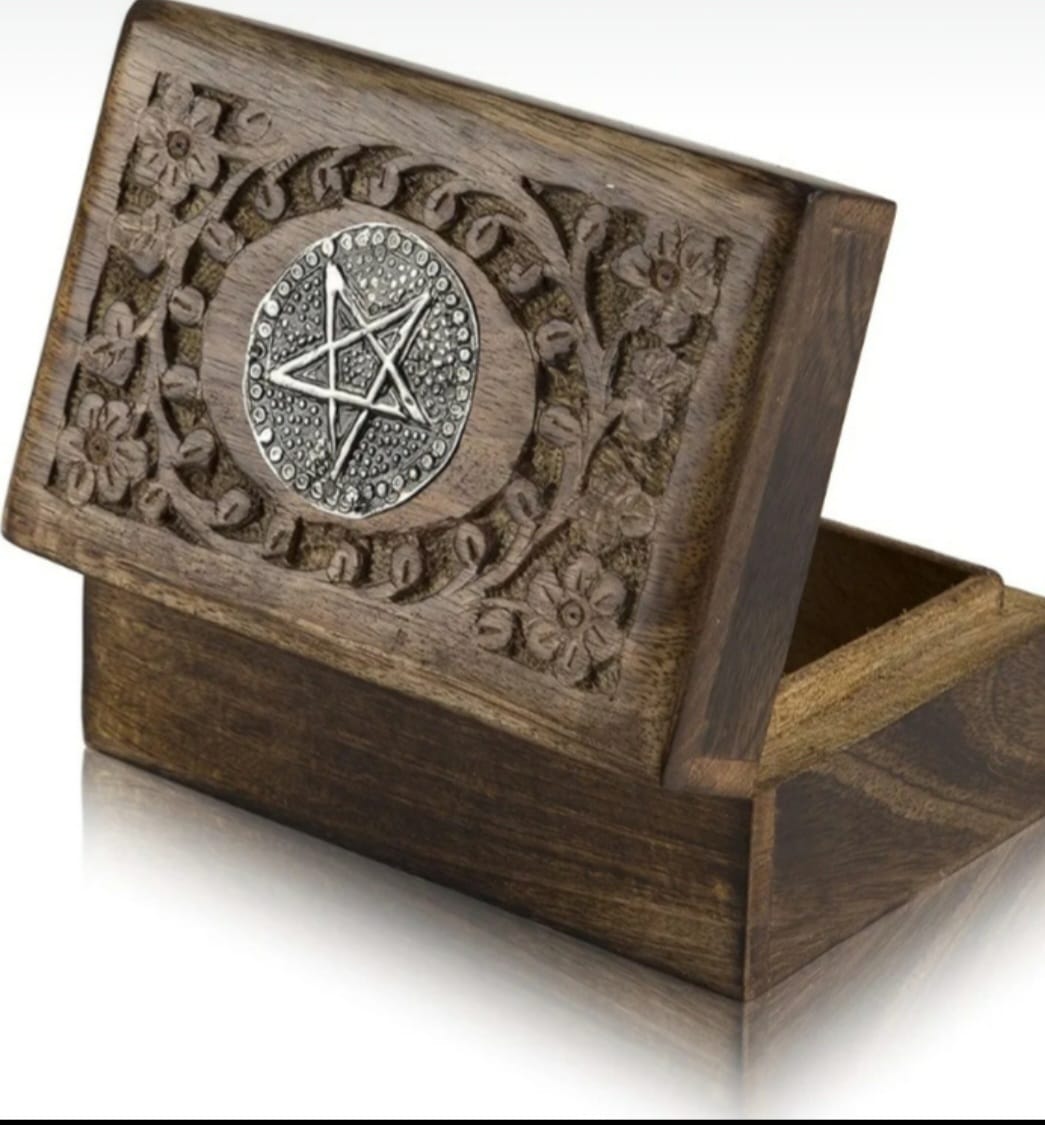 Wooden Decorative Crafts